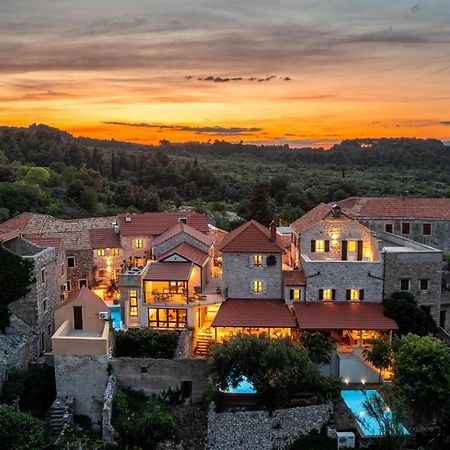 Dvor Pitve Villas Jelsa  Zewnętrze zdjęcie