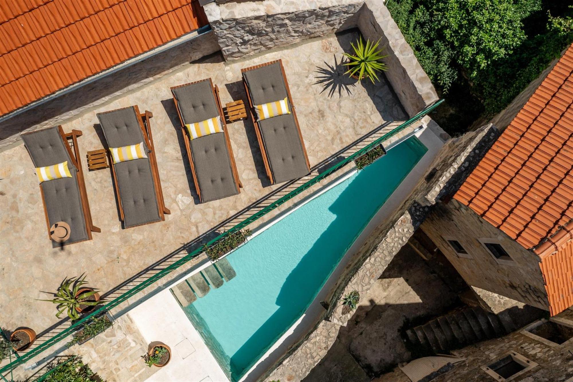 Dvor Pitve Villas Jelsa  Zewnętrze zdjęcie